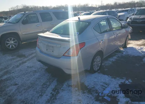 2018 Nissan Versa 1.6 Sv z USA, uszkodzony, nr VIN 3N1CN7AP0JL886587